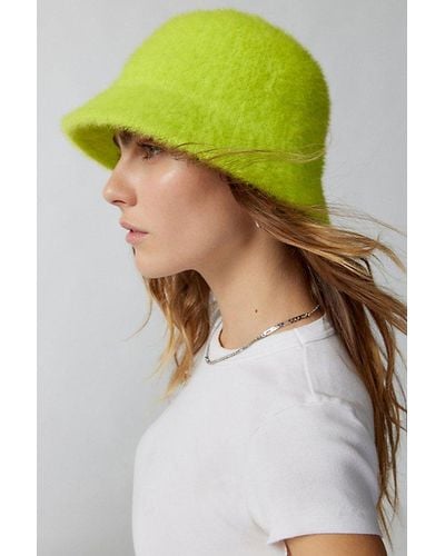 Urban Outfitters Cassie Fuzzy Bucket Hat - Green