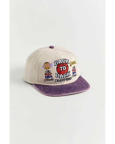 Mitchell & Ness Deadstock Championship Los Angeles Lakers Hat - Purple