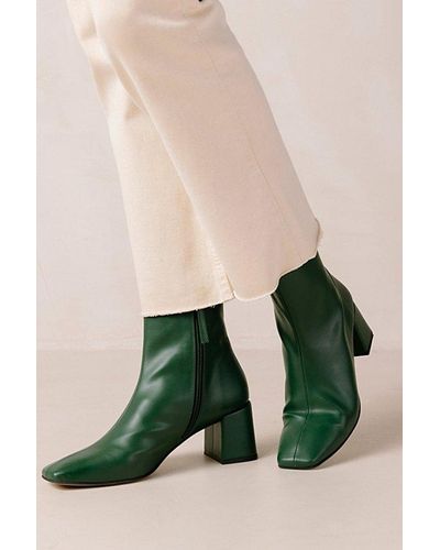 Svegan Watercolor Vegan Leather Ankle Boot - Green
