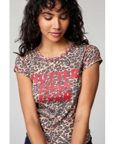 Urban Outfitters Uo Hotter Than Ever Baby T-shirt Xs At - Red