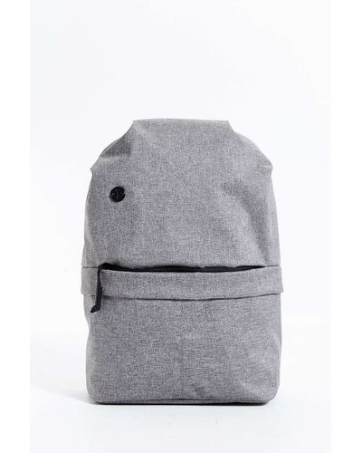 Focused Space The Seamless Backpack - Gray