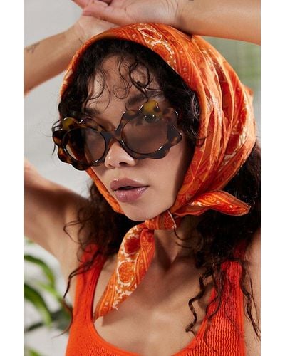 Urban Outfitters Wavy Oval Sunglasses - Orange