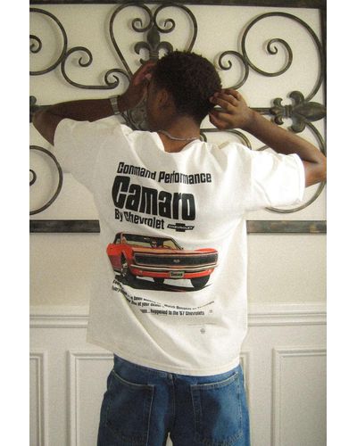 Urban Outfitters Chevrolet Camaro Vintage Ad Tee In Cream,at - Natural