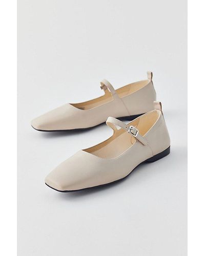 Vagabond Shoemakers Delia Mary Jane Ballet Flat - Natural
