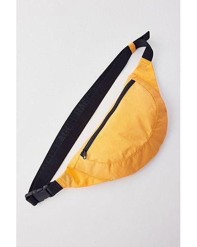 BAGGU Crescent Fanny Pack - Yellow