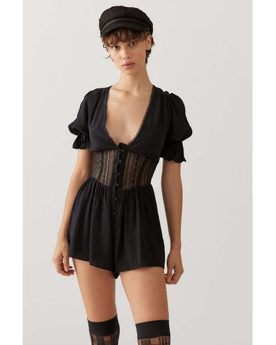 Urban Outfitters Uo Good Evening Lace Romper - Black