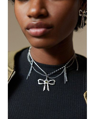 Urban Outfitters Josie Textured Bow Necklace - Black