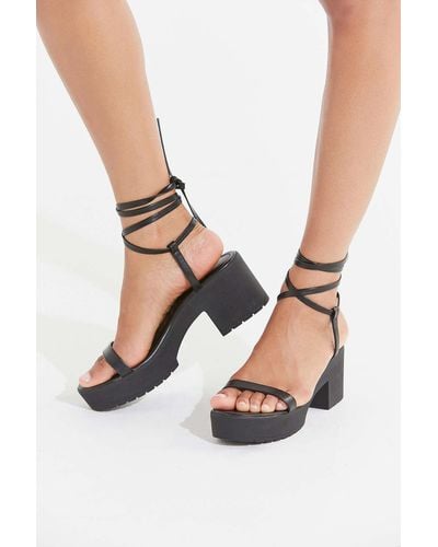 Urban Outfitters Uo Claire Lace-up Platform Sandal - Black