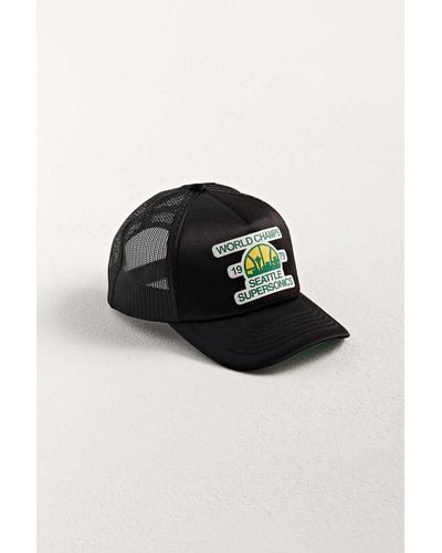 Mitchell & Ness Seattle Supersonics Champions Trucker Hat - Black