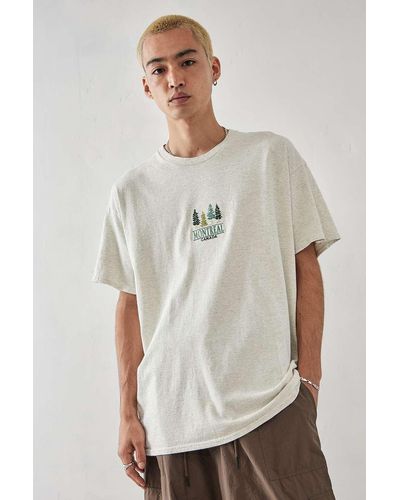 Urban Outfitters Uo - t-shirt in hafer mit gesticktem montreal-schriftzug - Grau