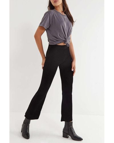 Urban Outfitters Uo Cassidy Ribbed Velvet Kick Flare Pant - Black