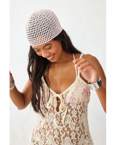 Urban Outfitters Uo Mini Knitted Skull Cap - Pink