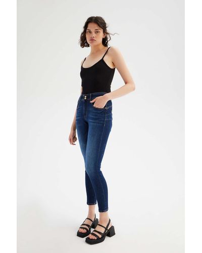 Guess Skinny jeans for Women | Online Sale up to 87% off | Lyst