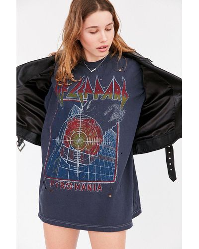 Urban Outfitters Def Leppard Oversized Tee - Black