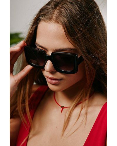 Urban Outfitters Riley Oversized Square Sunglasses - Black