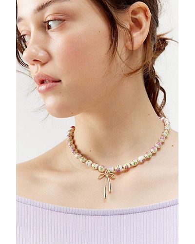 Urban Outfitters Vera Bow Necklace - Natural