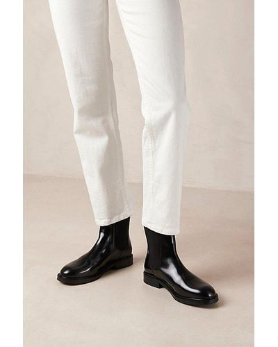 Alohas Lanz Leather Chelsea Boot - White