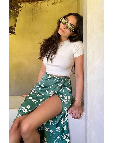 Urban Outfitters Uo Kelly Tulip Wrap Midi Skirt - Green