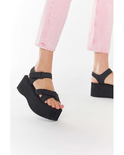 Urban Outfitters Uo Alyssa Eva Platform Sandals - Black