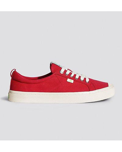 CARIUMA Oca Low Canvas Sneaker - Red