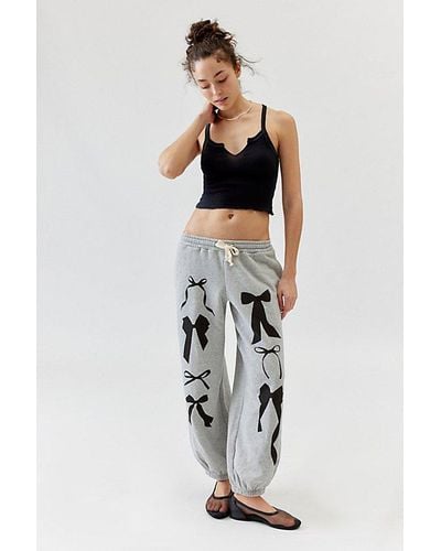 Out From Under Brenda Graphic Jogger Sweatpant - White