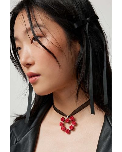 Rhinestone Heart Ribbon Necklace  Urban Outfitters Mexico - Clothing,  Music, Home & Accessories