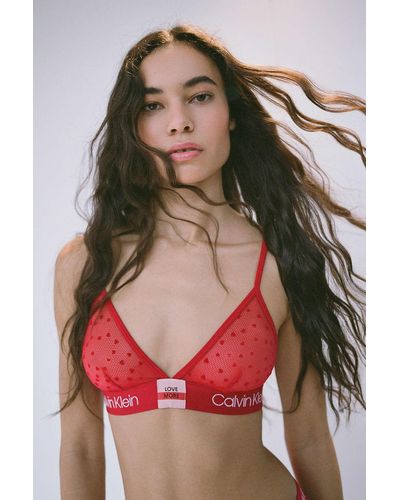 Calvin Klein Uo Exclusive Mesh Heart Bralette - Red
