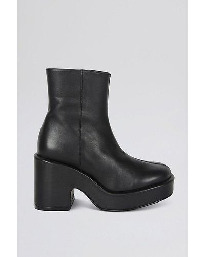 INTENTIONALLY ______ Maria Platform Ankle Boot - Black