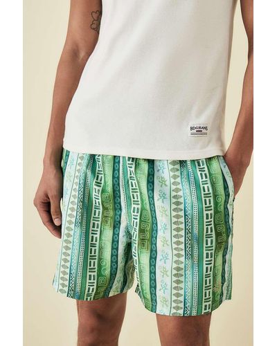 Urban Outfitters Uo Nomad Print Shorts - Green