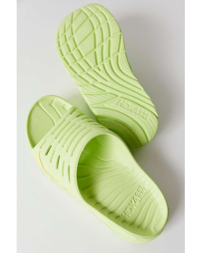 Hoka One One Hoka One One Ora Recovery Slide Sandal - Green