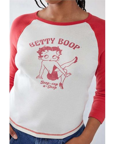 Urban Outfitters Uo Betty Boop Raglan T-shirt Top - Pink