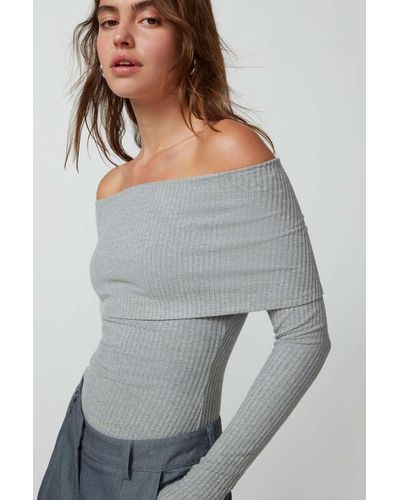 Urban Outfitters Uo Hailey Foldover Off-the-shoulder Long Sleeve Top - Gray