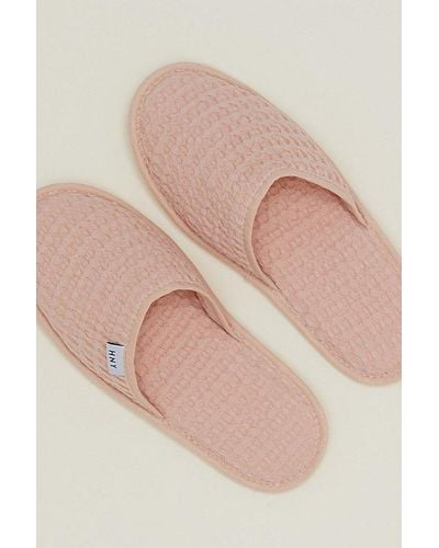 Hawkins New York Simple Waffle Slippers - Natural