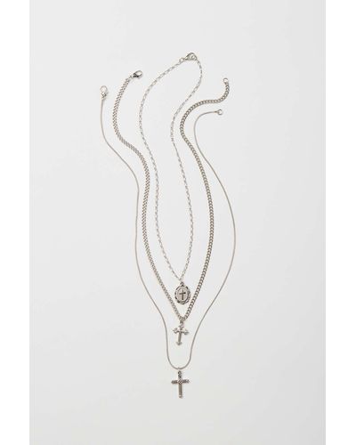 Urban Outfitters Triple Cross Layering Necklace Set - White