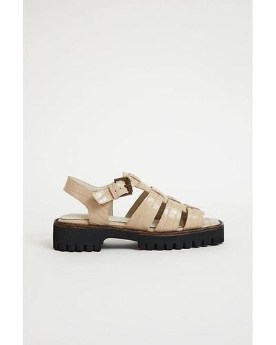 INTENTIONALLY ______ Haddie Leather Fisherman Sandal - Multicolor