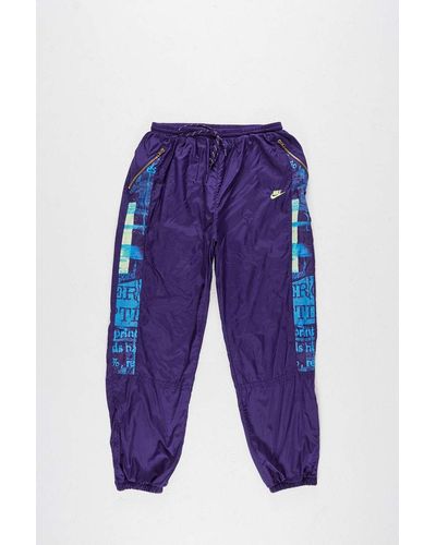 Urban Renewal One-of-a-kind Navy & Grey Nike Shell Track Pants in Blue |  Lyst UK