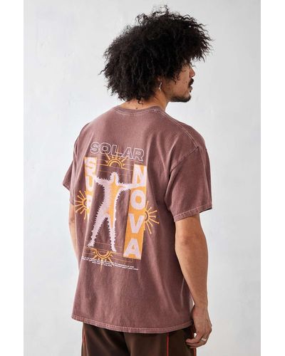 Urban Outfitters Uo - t-shirt "supernova" in - Rot