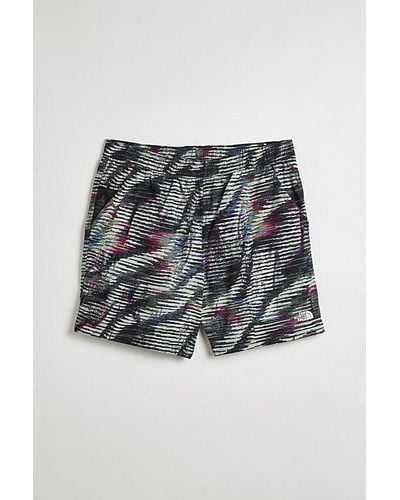 The North Face Class V Pathfinder Graphic Short - Black