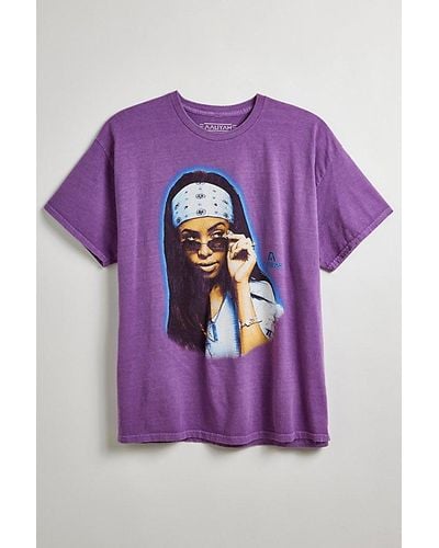 Urban Outfitters Aaliyah Airbrush Graphic Tee - Purple