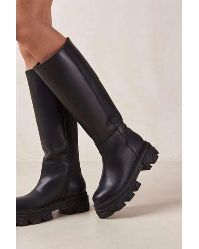 Alohas Katiuska Leather Knee High Platform Boot In Black,at Urban Outfitters