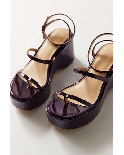 Urban Outfitters Uo Nora Strappy Wedge Sandal - Brown