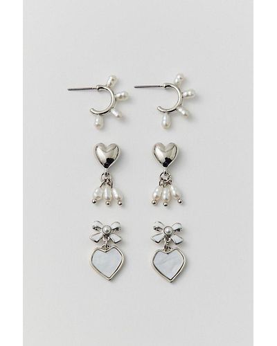 Urban Outfitters Pearl Bow Heart Delicate Earring Set - Metallic