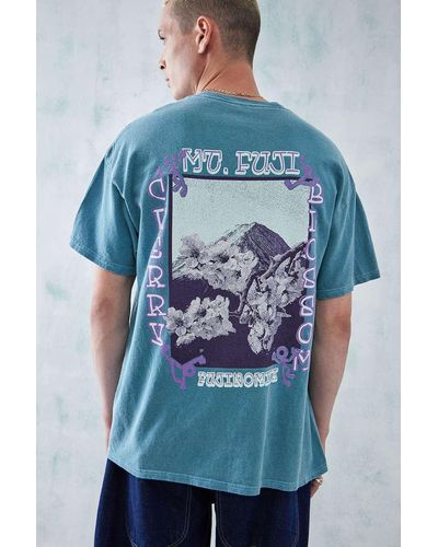 Urban Outfitters Uo - t-shirt "mount fuji" in - Blau