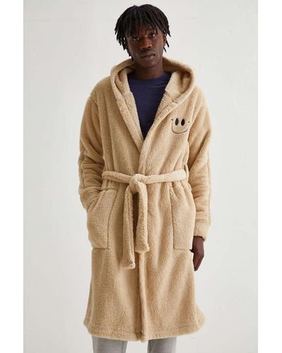 Urban Outfitters Uo Happy Face Fleece Robe - Multicolour