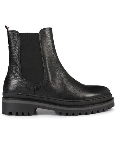 Tommy Hilfiger Rigged Classic Chelsea Boots - Black