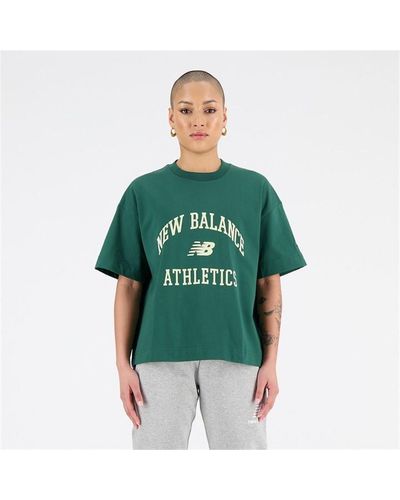 New Balance S Varsity T-shirt Nightw - Green