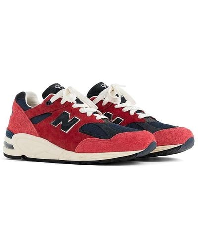 New Balance 990v2 Trainers - Red