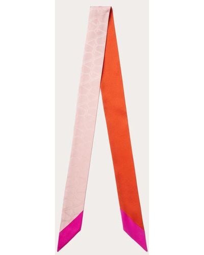 Valentino Garavani Toile Iconographe Silk Bandeau Scarf - Pink