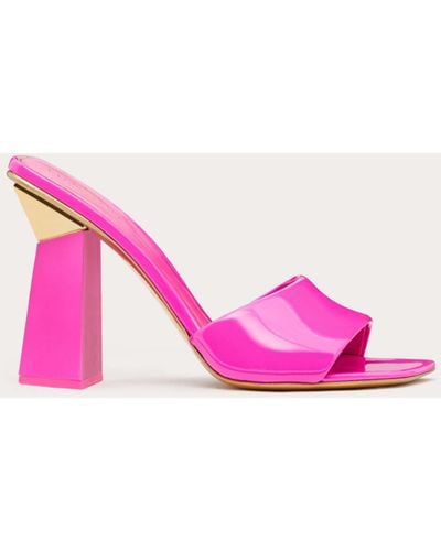 Valentino Garavani One Stud Hyper Slide Sandal In Patent Leather 105mm - Pink
