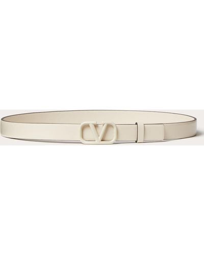 Valentino Garavani Vlogo Signature Belt In Shiny Calfskin 20mm - Natural